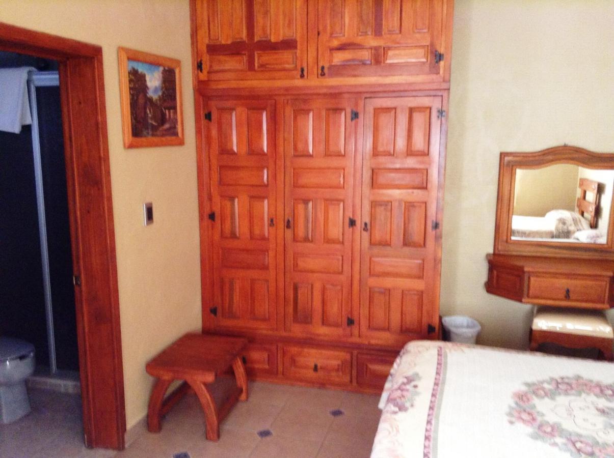 Villa San Francisco Hotel Taxco de Alarcon Buitenkant foto