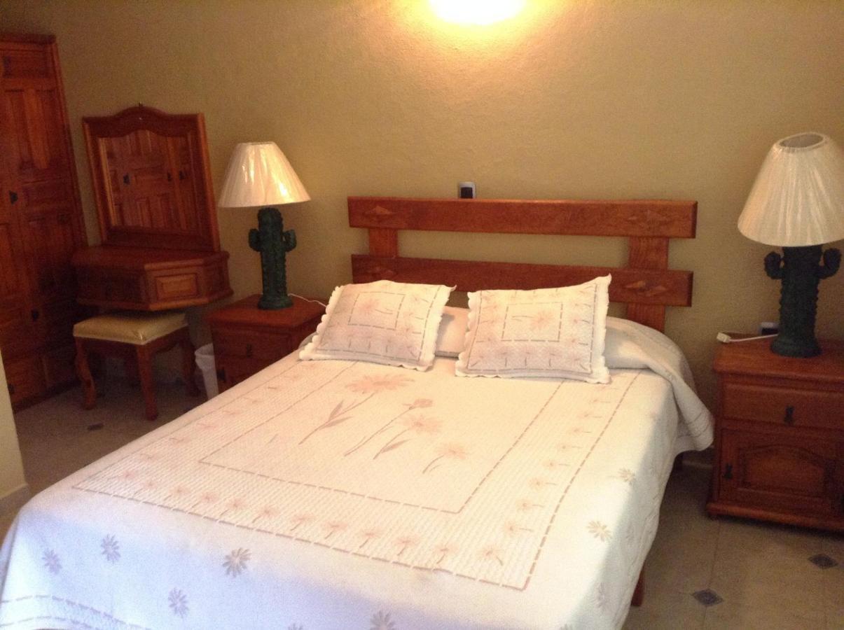 Villa San Francisco Hotel Taxco de Alarcon Buitenkant foto