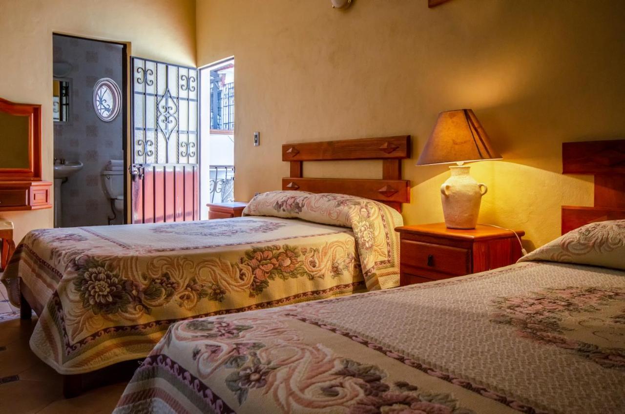 Villa San Francisco Hotel Taxco de Alarcon Buitenkant foto